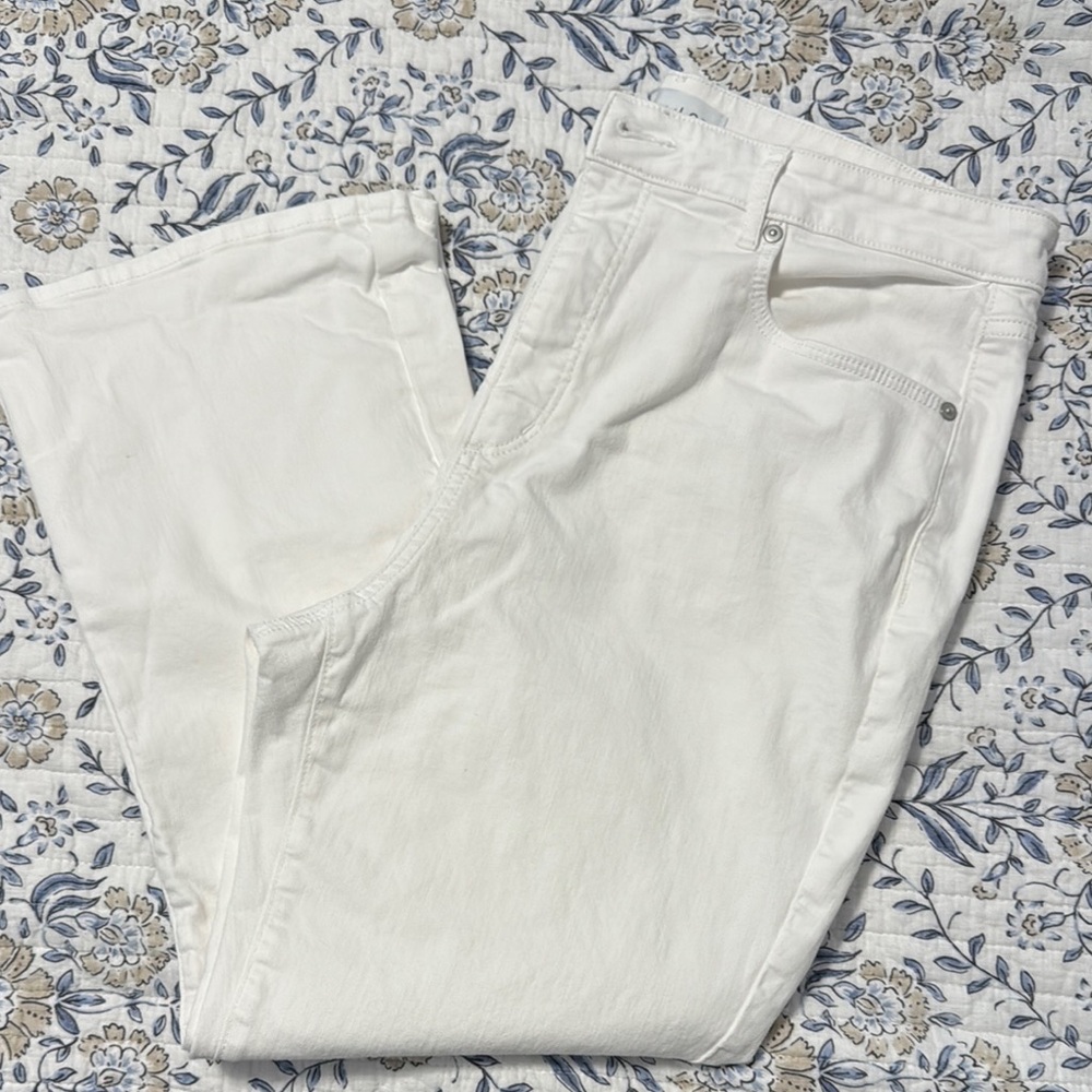 LOFT White Ankle Cropped Pants